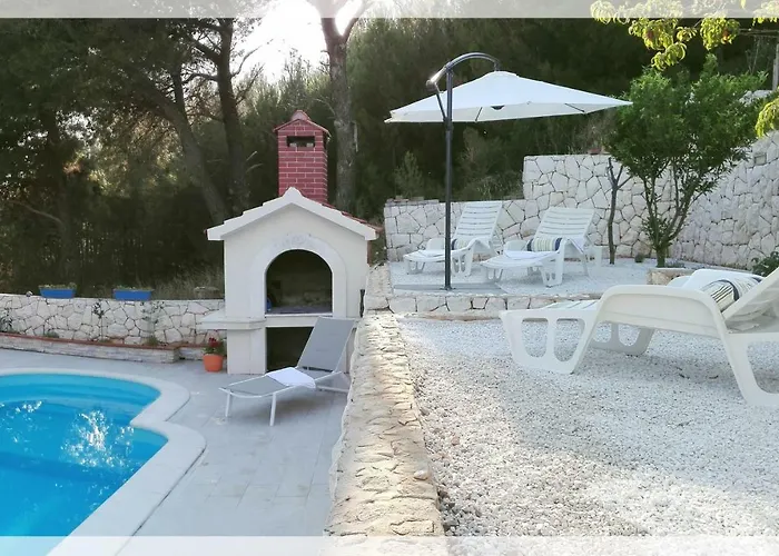 With Pool Near Spalato